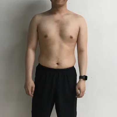 Group Strength & Conditioning session at Prolific Health, featuring personalized coaching in a supportive fitness community.